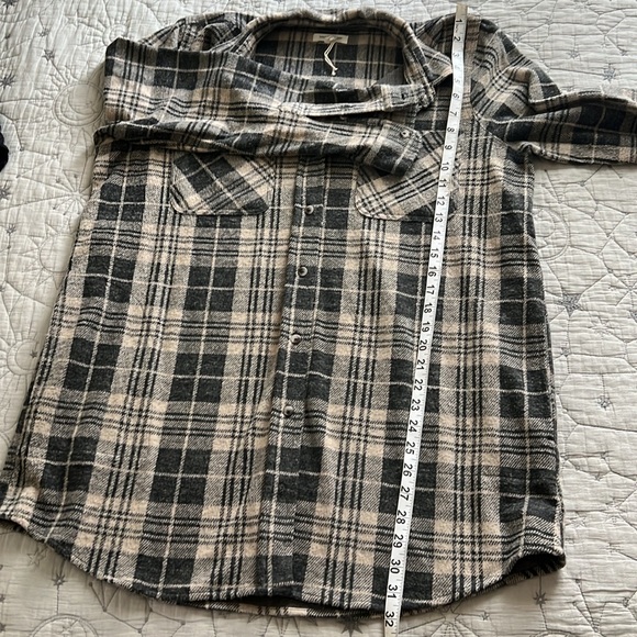 Beach Lunch Lounge plaid flannel shirt - Picture 6 of 6